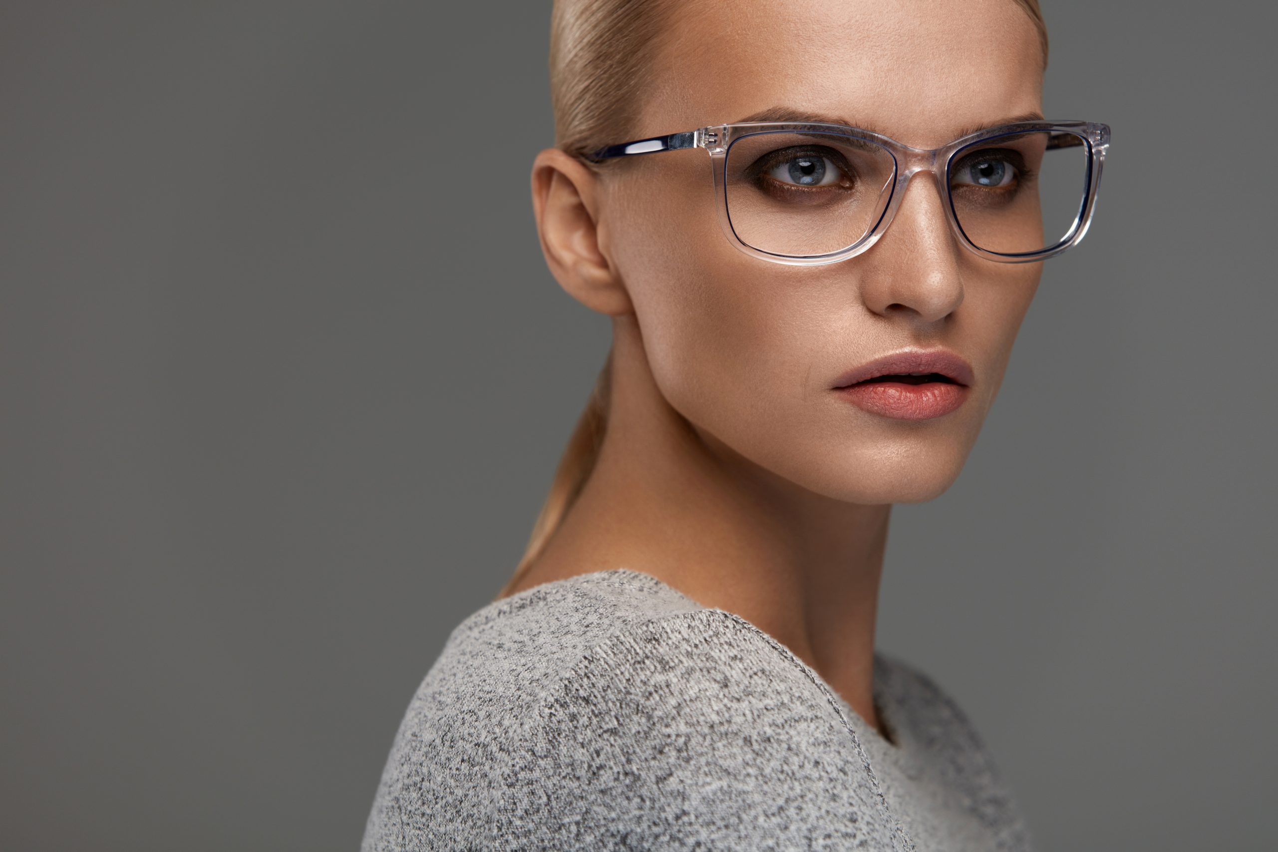 How to Choose the Perfect Fashion Frames